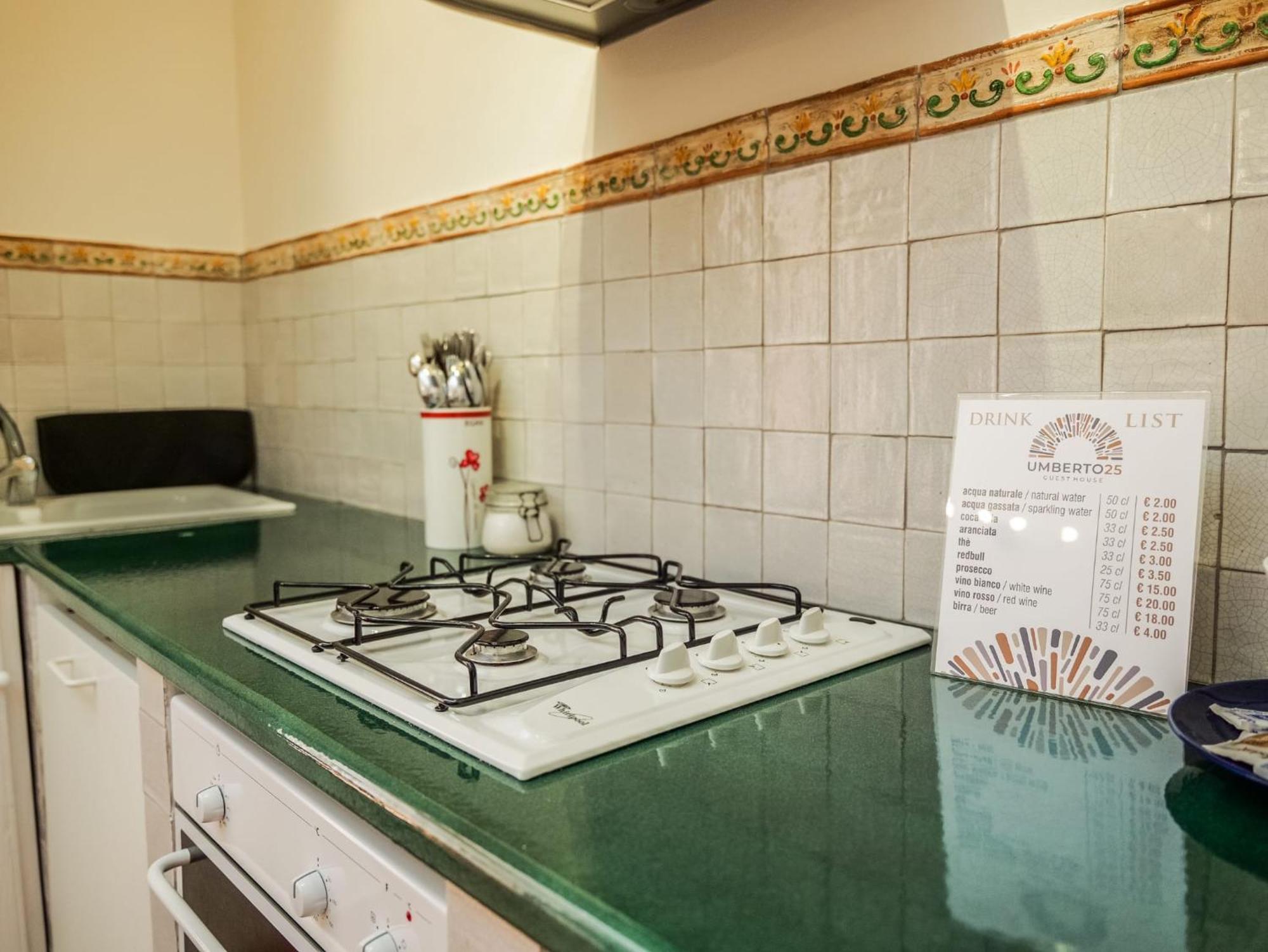 Umberto 25 Bed & Breakfast Santo Stefano di Camastra Dış mekan fotoğraf