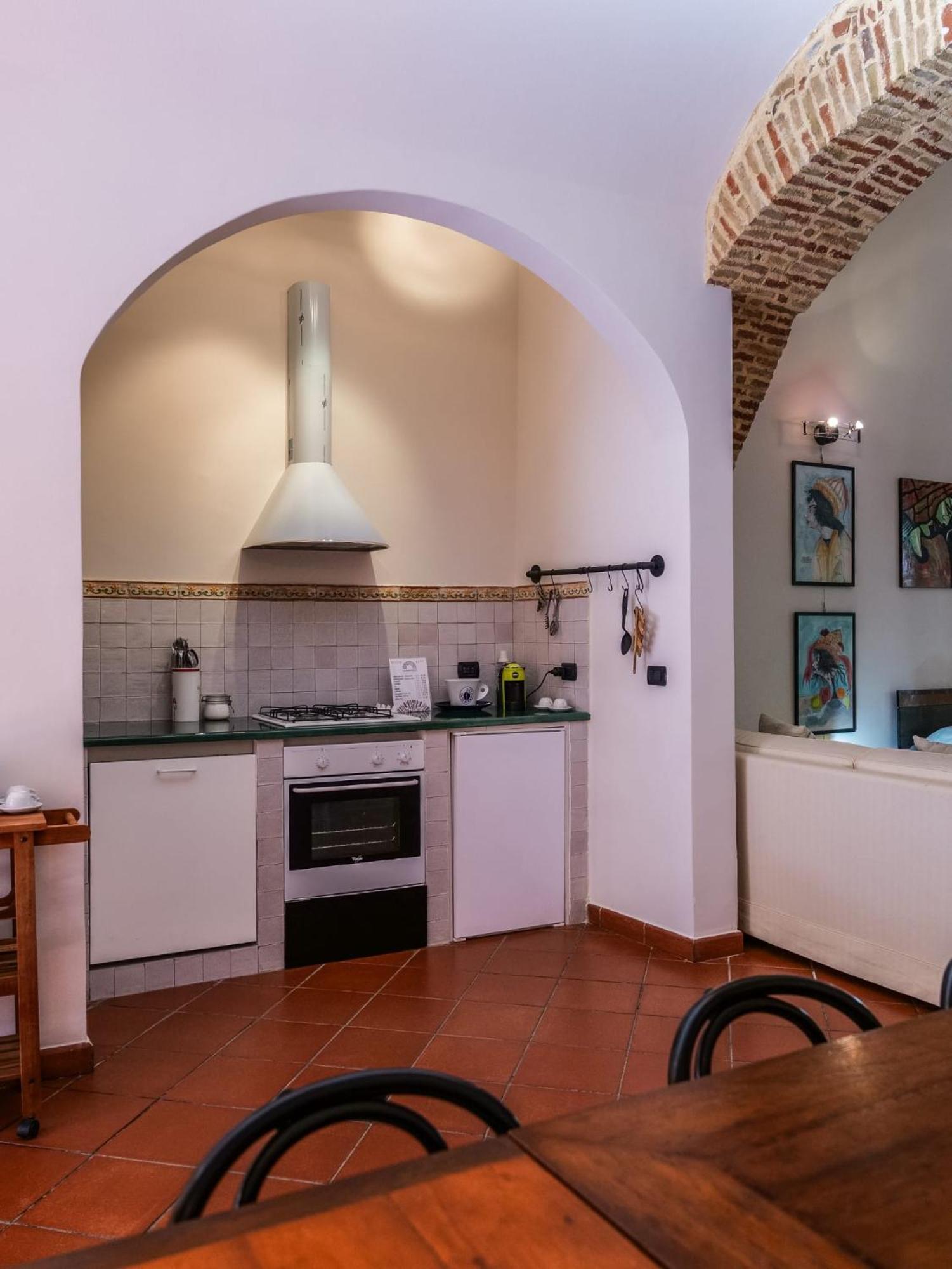 Umberto 25 Bed & Breakfast Santo Stefano di Camastra Dış mekan fotoğraf